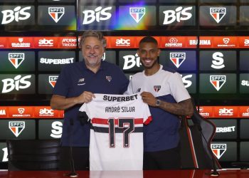 São Paulo F.C. – André Silva é apresentado e destaca a #TorcidaQueConduz São Paulo F.C. – André Silva é apresentado e destaca a #TorcidaQueConduz