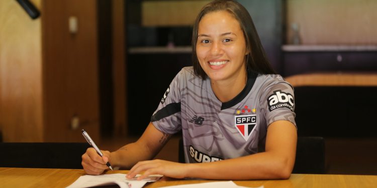 São Paulo F.C. – Júlia Kerolyn reforça a equipe feminina do Tricolor