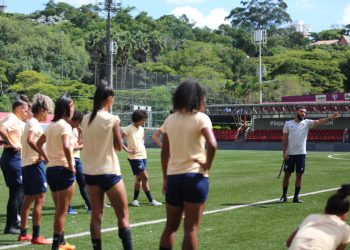 São Paulo F.C. – Com entrada gratuita, Tricolor encara a Ferroviária em Cotia São Paulo F.C. – Com entrada gratuita, Tricolor encara a Ferroviária em Cotia