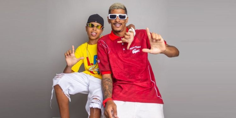 TR, Mc Menor RV e Tropa da W&S dominam as paradas musicais do Brasil com canção de sucesso TR, Mc Menor RV e Tropa da W&S dominam as paradas musicais do Brasil com canção de sucesso