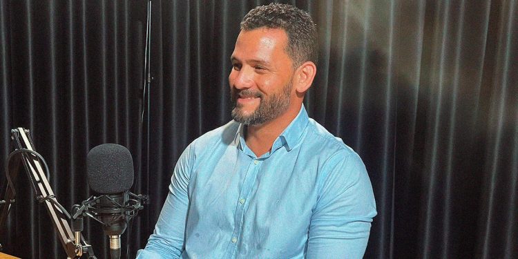Empresário Juliano Dias conta várias histórias no Cast Folha Nobre