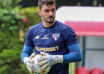 São Paulo F.C. – James se reapresenta e treina ao lado dos companheiros