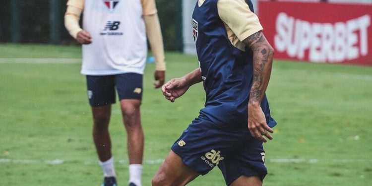 São Paulo F.C. – Elenco fecha mais uma sessão de treino