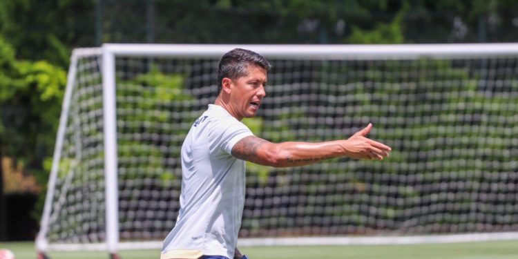 São Paulo F.C. – Elenco realiza penúltimo treino antes do jogo com o Ituano São Paulo F.C. – Elenco realiza penúltimo treino antes do jogo com o Ituano