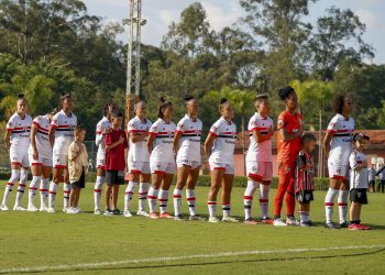 São Paulo F.C. – São Paulo desembarca em Porto Alegre para enfrentar o Internacional