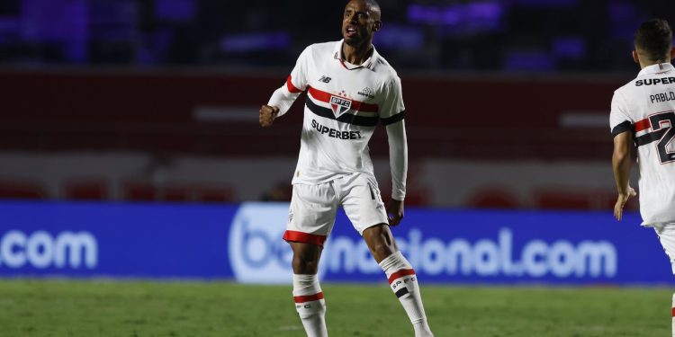São Paulo F.C. – André Silva projeta evolução da equipe no Brasileirão