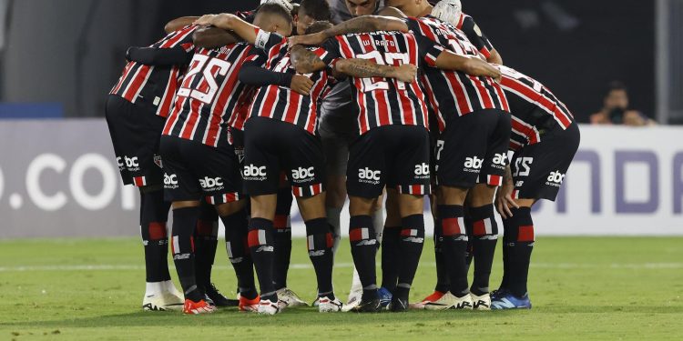 São Paulo F.C. – Na Argentina, São Paulo sofre revés contra o Talleres São Paulo F.C. – Na Argentina, São Paulo sofre revés contra o Talleres