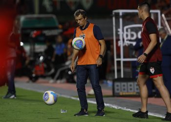São Paulo F.C. – Milton Cruz valoriza o trabalho e empenho do grupo em vitória fora de casa