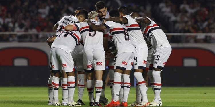 São Paulo F.C. – No MorumBIS, São Paulo empata com o Palmeiras sem gols, pelo Brasileirão
