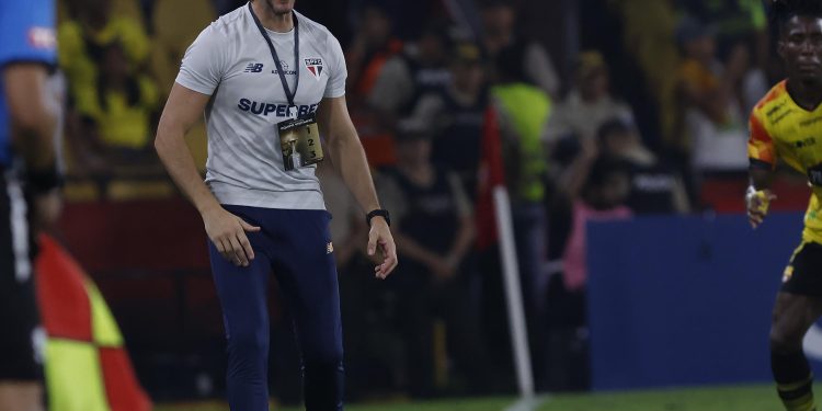 São Paulo F.C. – Zubeldía valoriza vitória do Tricolor em sua estreia no comando da equipe