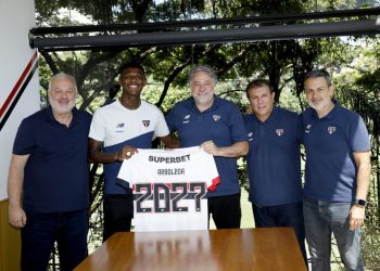 São Paulo F.C. – Arboleda renova até 2027 – SPFC