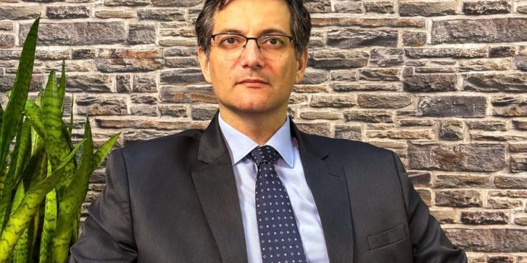 Adv Daniel Romano explica como se proteger de   golpes feitos por estelionatários 