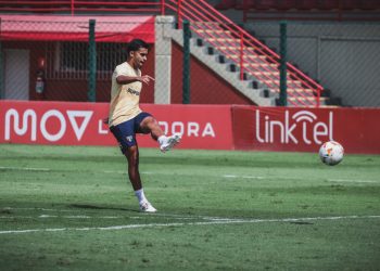 São Paulo F.C. – Recuperado e à disposição, Nestor vive a expectativa pelo retorno