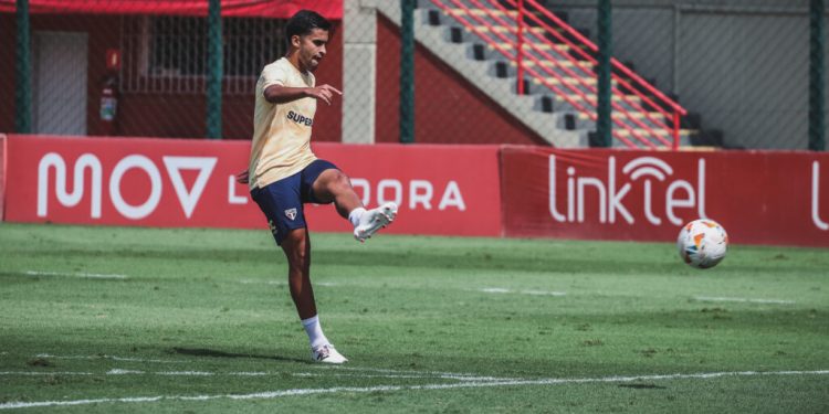 São Paulo F.C. – Recuperado e à disposição, Nestor vive a expectativa pelo retorno