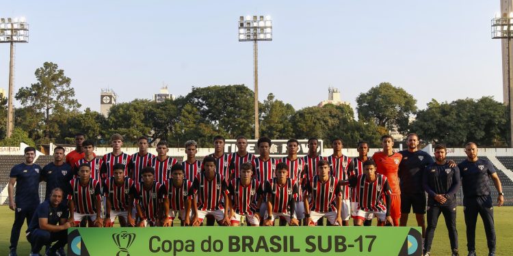 São Paulo F.C. – Sub-17 encara o Corinthians pelo duelo de volta das quartas da Copa do Brasil São Paulo F.C. – Sub-17 encara o Corinthians pelo duelo de volta das quartas da Copa do Brasil