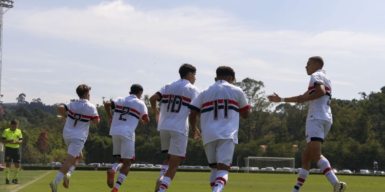 São Paulo F.C. – Base tem três jogos pelo Paulista neste sábado São Paulo F.C. – Base tem três jogos pelo Paulista neste sábado