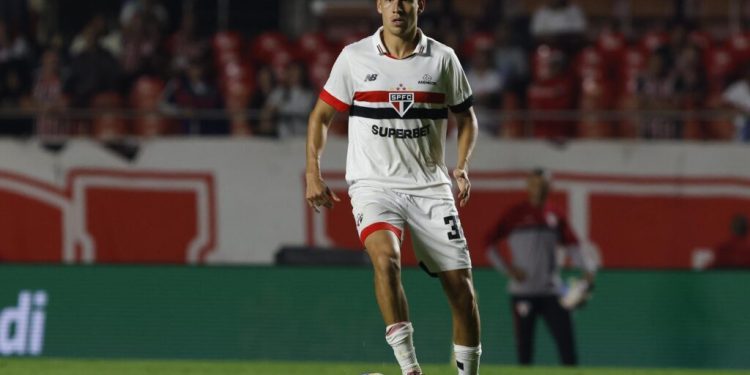 São Paulo F.C. – Ferraresi destaca postura de Zubeldía São Paulo F.C. – Ferraresi destaca postura de Zubeldía