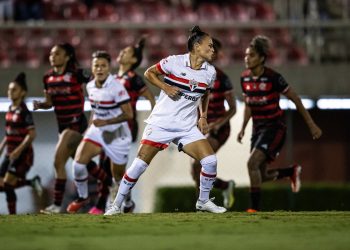 São Paulo F.C. – De virada, São Paulo vence o Flamengo no Brasileiro Feminino