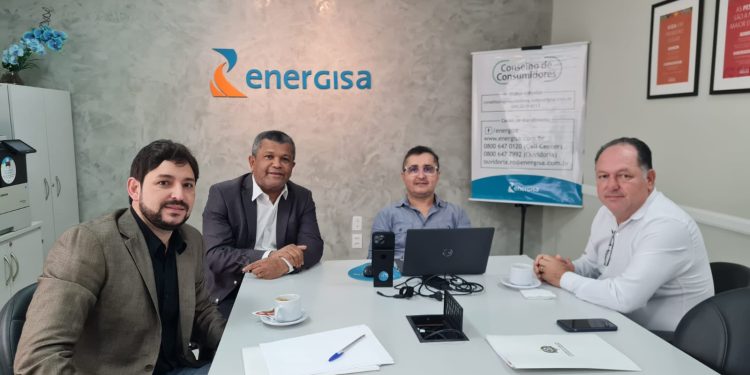 Deputado Pedro Fernandes recebe resposta da Energisa sobre melhorias na energia elétrica de Ariquemes Deputado Pedro Fernandes recebe resposta da Energisa sobre melhorias na energia elétrica de Ariquemes