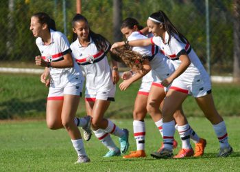 São Paulo F.C. – Feminino sub-15 vence e se classifica na Nike Premier Cup