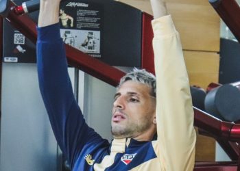 São Paulo F.C. – Por conta da chuva, elenco realiza atividades no REFFIS Plus