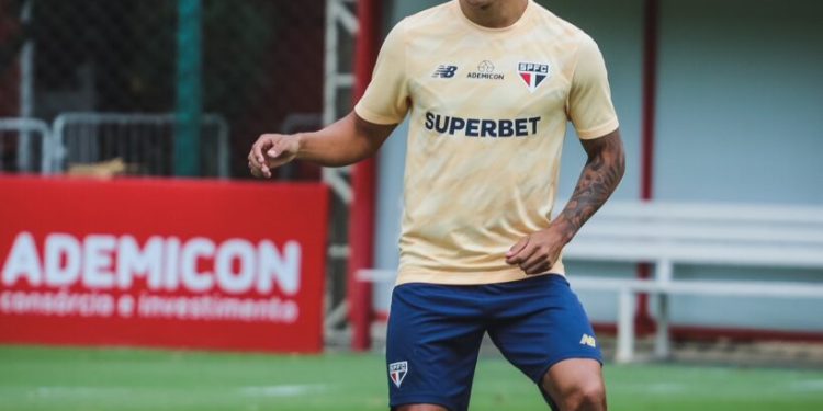 São Paulo F.C. – Tricolor finaliza preparação para enfrentar o Talleres São Paulo F.C. – Tricolor finaliza preparação para enfrentar o Talleres