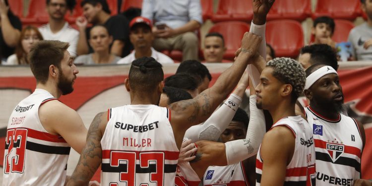 São Paulo F.C. – Pelo jogo 3 das quartas de final do NBB, Basquete Tricolor ganha do Minas em casa São Paulo F.C. – Pelo jogo 3 das quartas de final do NBB, Basquete Tricolor ganha do Minas em casa
