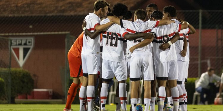 São Paulo F.C. – Sub-20 é superado em Cotia pelo Campeonato Brasileiro São Paulo F.C. – Sub-20 é superado em Cotia pelo Campeonato Brasileiro