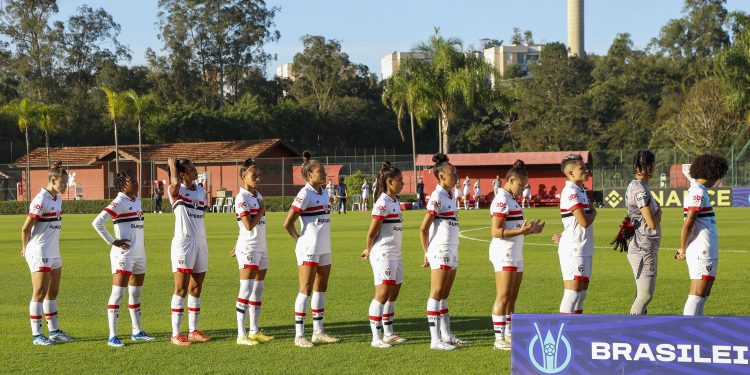 São Paulo F.C. – São Paulo enfrenta o Internacional por rodada atrasada do Brasileirão