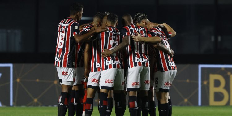 São Paulo F.C. – Fora de casa, São Paulo é superado pelo Vasco no Brasileirão