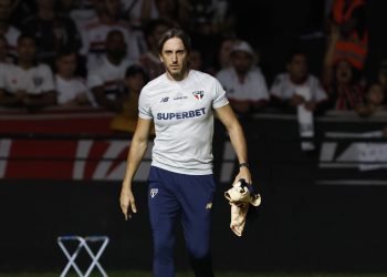 São Paulo F.C. – Zubeldía analisa desempenho do São Paulo no empate em Criciúma