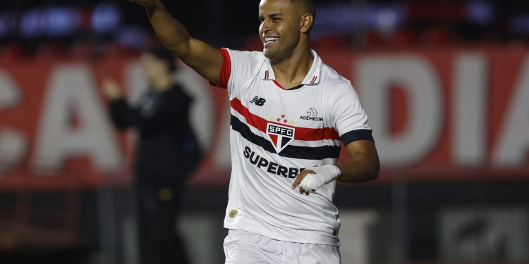 São Paulo F.C. – No MorumBIS, São Paulo vence o Criciúma, pelo Brasileirão