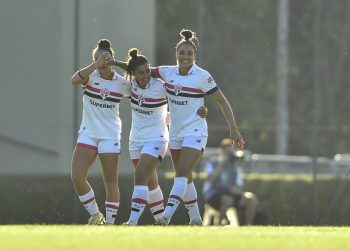 São Paulo F.C. – De virada, São Paulo vence o Internacional pelo Brasileiro Feminino