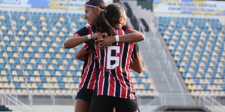 São Paulo F.C. – Feminino goleia o Avaí Kindermann pelo Brasileiro Sub-20 São Paulo F.C. – Feminino goleia o Avaí Kindermann pelo Brasileiro Sub-20
