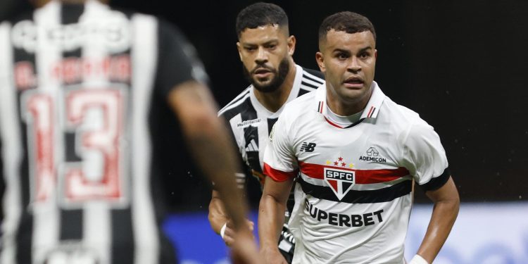 São Paulo F.C. – Alisson lamenta tropeço, mas destaca dedicação da equipe