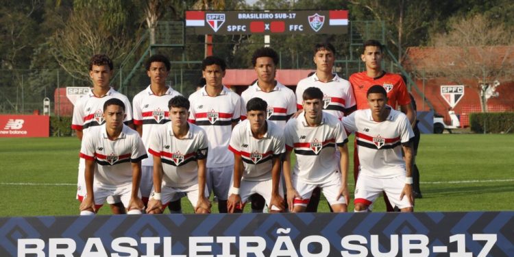 São Paulo F.C. – Em Cotia, Sub-17 vence o Fluminense de virada pelo Campeonato Brasileiro São Paulo F.C. – Em Cotia, Sub-17 vence o Fluminense de virada pelo Campeonato Brasileiro