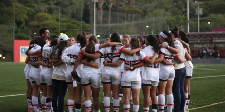 São Paulo F.C. – Feminino Sub-15 empata com a Ferroviária em primeiro jogo da semifinal São Paulo F.C. – Feminino Sub-15 empata com a Ferroviária em primeiro jogo da semifinal