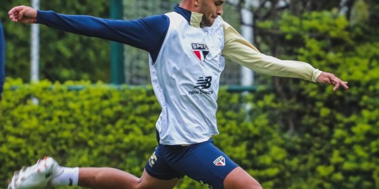 São Paulo F.C. – Elenco retorna e treina no CT da Barra Funda