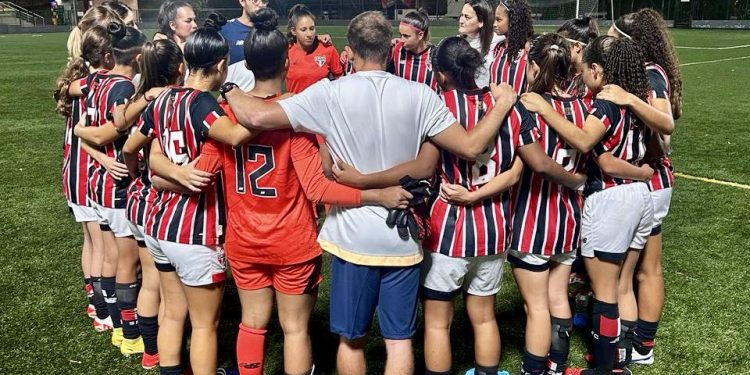 São Paulo F.C. – Base feminina enfrenta o PSG Academy em busca de título da Paulista Cup Sub-17 São Paulo F.C. – Base feminina enfrenta o PSG Academy em busca de título da Paulista Cup Sub-17