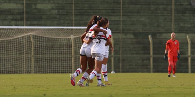 São Paulo F.C. – São Paulo vence o Ceará e avança à semifinal do Brasileiro Feminino Sub-17 São Paulo F.C. – São Paulo vence o Ceará e avança à semifinal do Brasileiro Feminino Sub-17