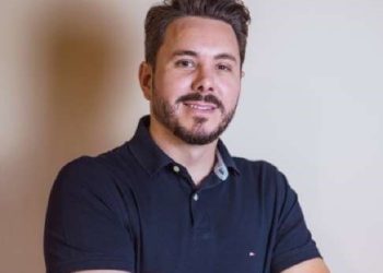 Dor em amor: Alan Barros fala sobre suicídio de forma única