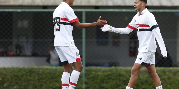 São Paulo F.C. – Sub-15 e Sub-17 conhecem tabela da terceira fase do Paulista São Paulo F.C. – Sub-15 e Sub-17 conhecem tabela da terceira fase do Paulista