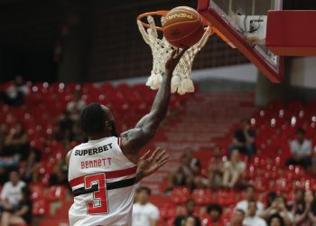 São Paulo F.C. – Pelo Campeonato Paulista, Basquete Tricolor vence o Paulistano