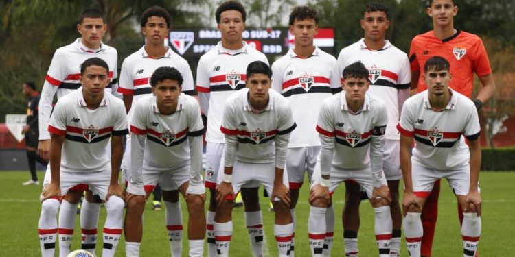 São Paulo F.C. – Em Cotia, Sub-17 enfrenta o Cuiabá pelo Campeonato Brasileiro São Paulo F.C. – Em Cotia, Sub-17 enfrenta o Cuiabá pelo Campeonato Brasileiro