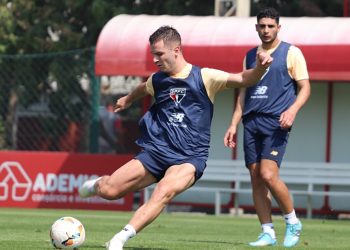 São Paulo F.C. – São Paulo treina de olho no Nacional-URU, e Patryck se recupera após receber alta