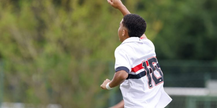 São Paulo F.C. – Sub-17 vence a Ponte Preta pelo Paulista e segue líder geral