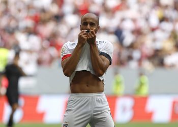 São Paulo F.C. – Na Arena BRB, São Paulo vence o Corinthians por 3 a 1