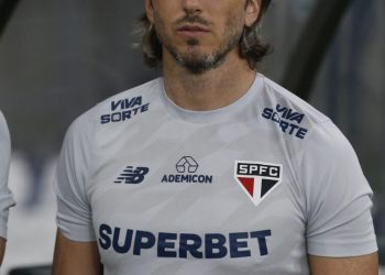São Paulo F.C. – Zubeldía elogia desempenho da equipe tricolor em vitória sobre o Cruzeiro