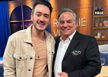 Ronnie Von bate papo com Marcos Veras no Companhia Certa