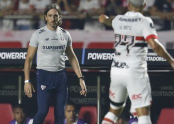 São Paulo F.C. – Zubeldía analisa atuação da equipe após duelo com o Botafogo pela CONMEBOL Libertadores